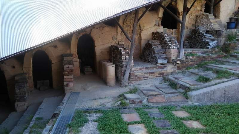 Shiga Private Tour - Age old climbing kilns