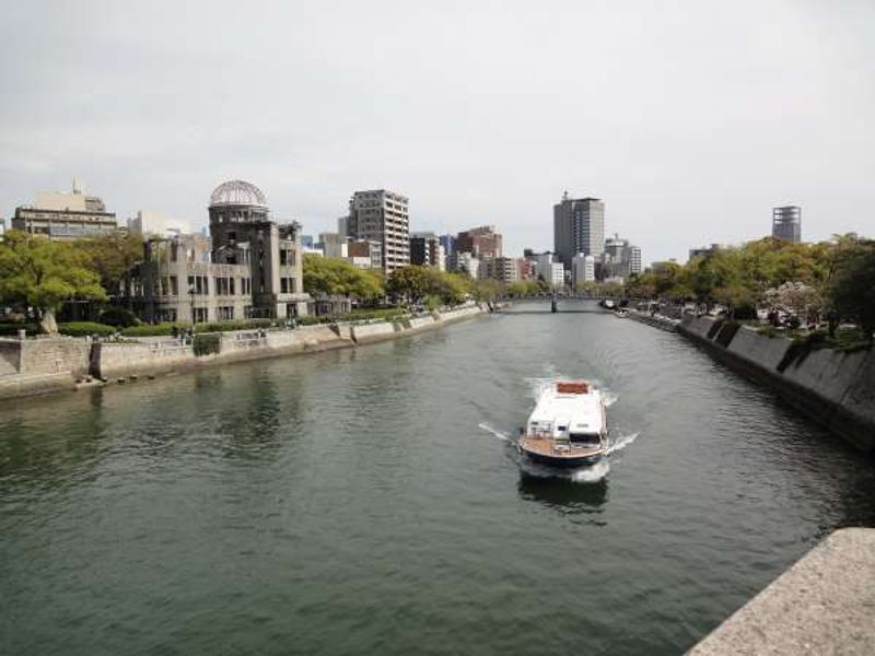 Hiroshima Private Tour - It's not Bruges in Belgium but Hiroshima in Japan. Full of nature, history & aspiration for peace. 