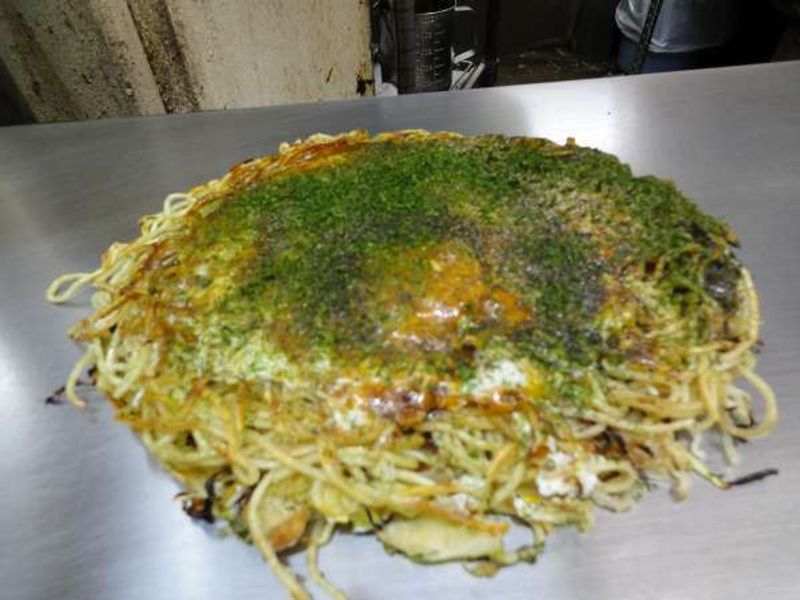 Hiroshima Private Tour - Okonomiyaki ....Soul food in Hiroshima! Affordable price and fun to eat. 
