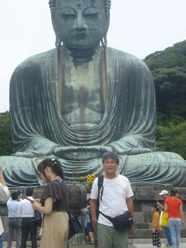 Kanagawa Private Tour - With the Great Buddha of Kamakura in Kotokuin Temple in Hase. You can get inside the statue. To the right of it, there is a big pair of straw sandals of the Buddha. Behind is a shady quiet place where a stone monument stands, on which engraved a poem about the Buddha by the famous poet Yosano Akiko.