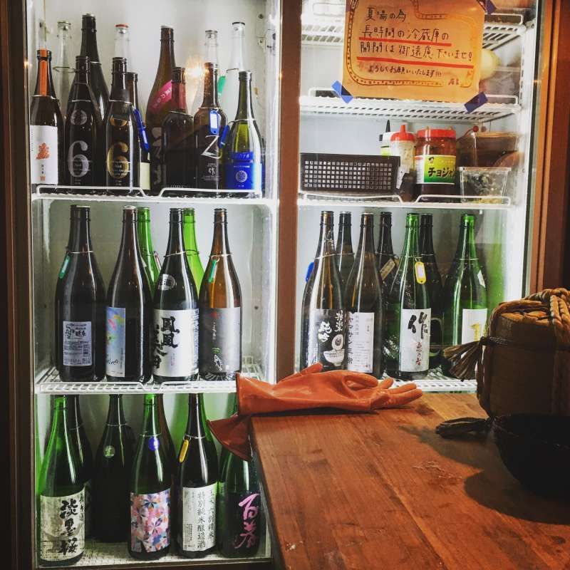 Osaka Private Tour - Sake is my favorite drink and I can organize a bar hopping tour as well.