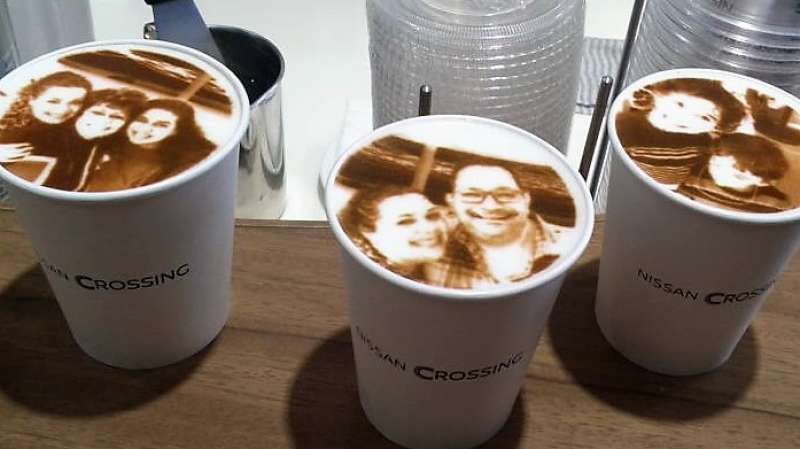 Tokyo Private Tour - How about a coffee like this American family guests had?