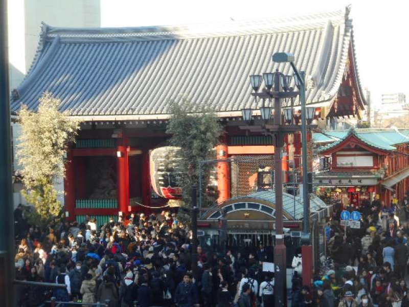 Tokyo Private Tour - Thunder Gate of Asakusa

Could you kindly refrain from using strollers at such crowded places for your own kids' safety? 