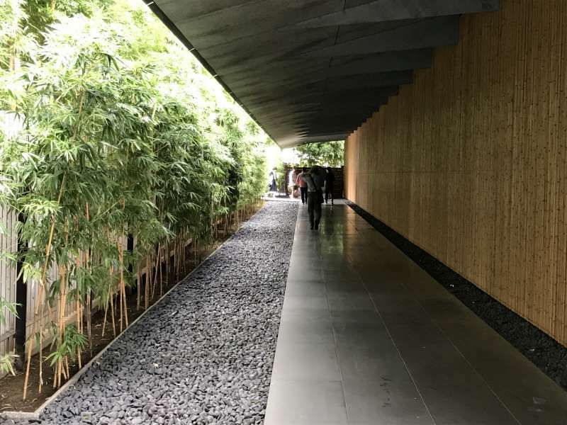 Tokyo Private Tour - Nezu Art Museum at Aoyama