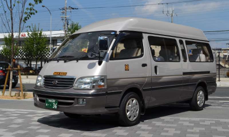 Tokyo Private Tour - our 9-seater car