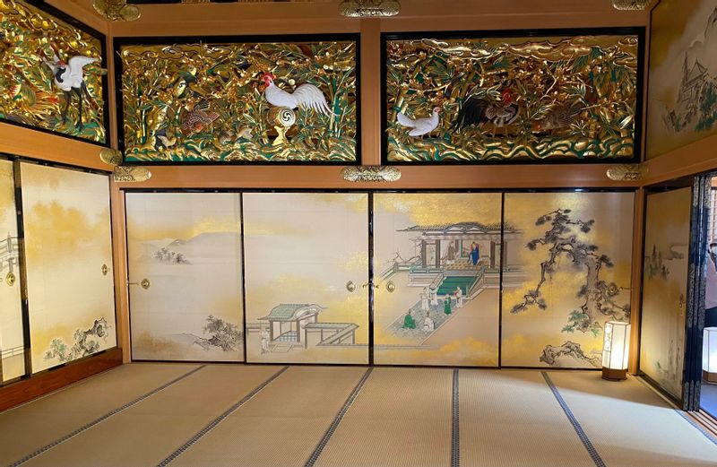 Aichi Private Tour - Interior of Honmaru Palace