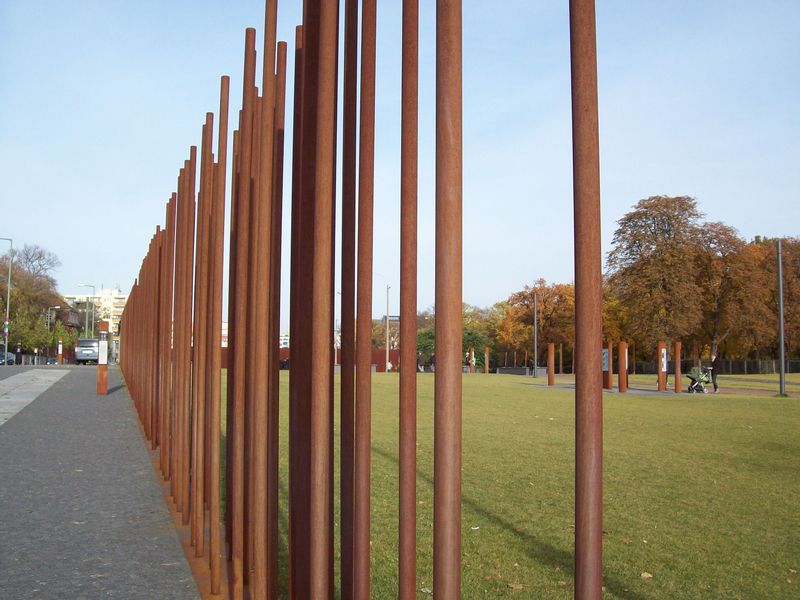 Berlin Private Tour - an Stelle der Mauer