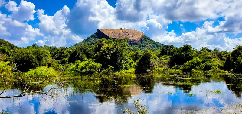 Colombo Private Tour - At Sigiriya Pidurangala Rock.