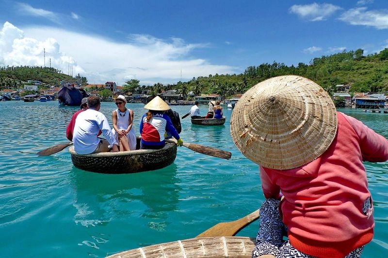 Nha Trang Private Tour - Basket boat