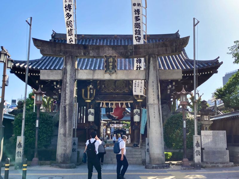 Fukuoka Private Tour - Kushida Shrine Torii gate