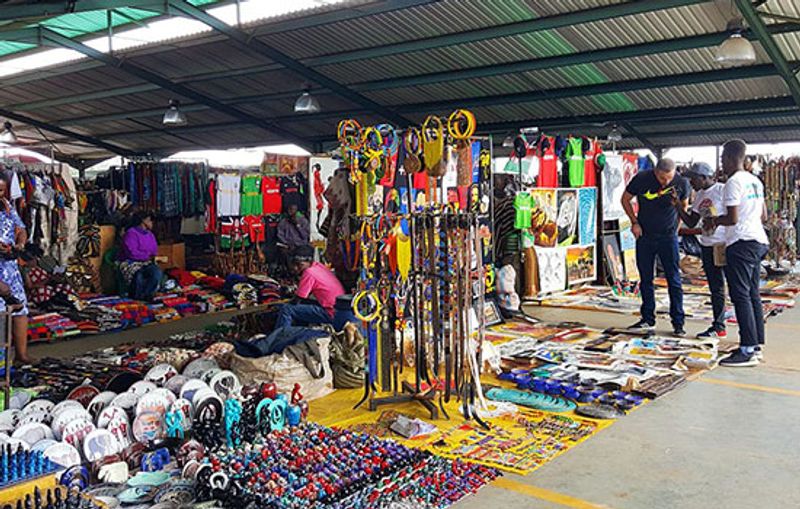 Nairobi Private Tour - Maasai market.