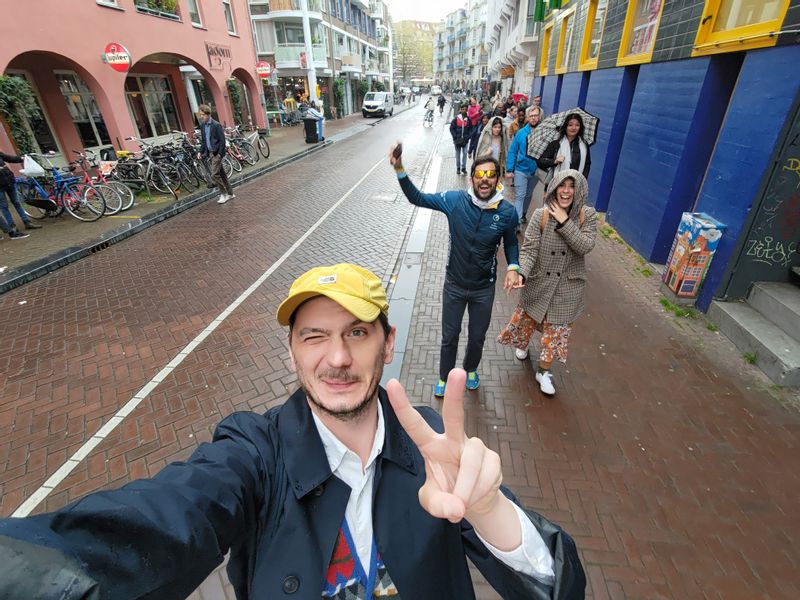 Amsterdam Private Tour - Amazing guide Damir and his legendary group.