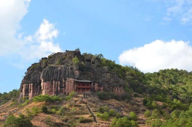 Lijiang Private Tour - Grottoes on Shibaoshan Mt.