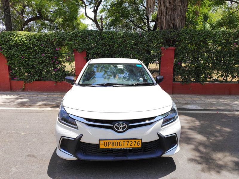 Delhi Private Tour - New Car