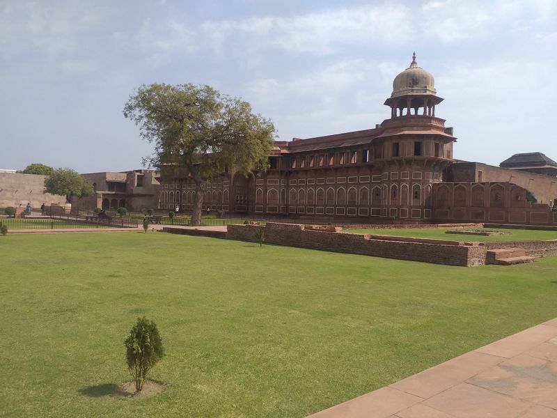 Agra Private Tour - Palaces of Agra Fort