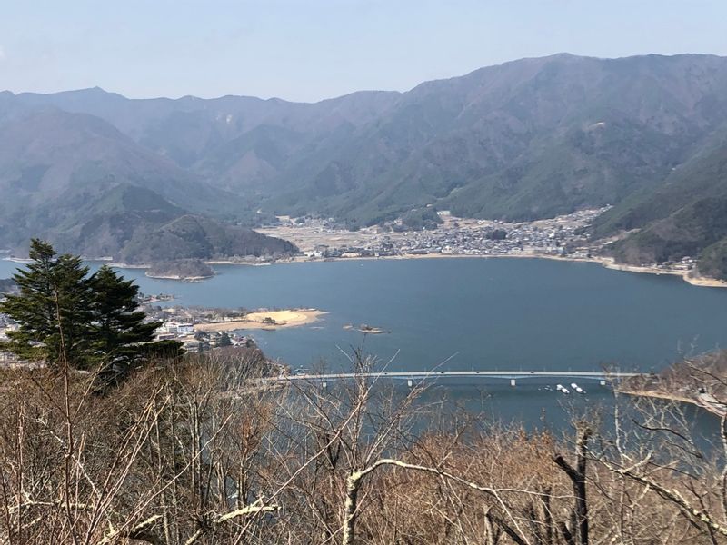 Tokyo Private Tour - Whole view of Lake Kawaguchi from the top of Mount Tenjo