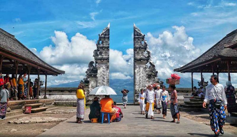 Bali Private Tour - Lempuyang Temple ( Gate of Heaven )