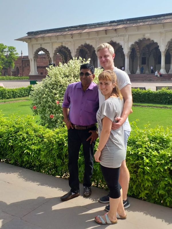 Delhi Private Tour - Palaces of Agra Fort