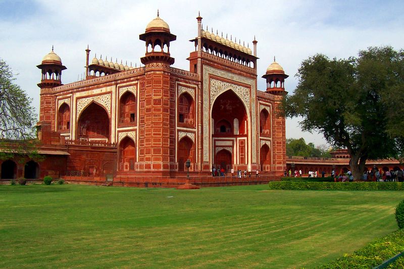 Agra Private Tour - Main Gate of Taj Mahal