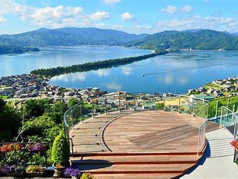 Kyoto Private Tour - The park from which you can closely look at the sandbar.