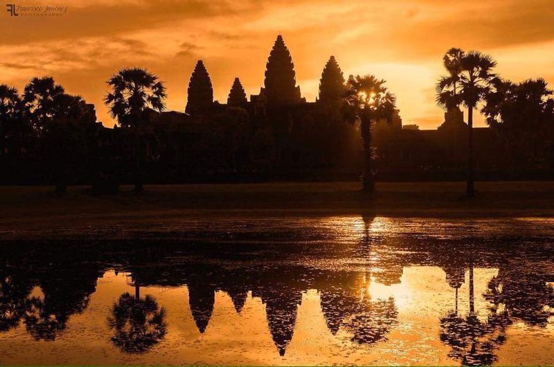 Siem Reap Private Tour - Sunrise at Angkor Wat