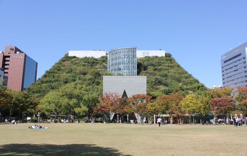 Fukuoka Private Tour - Pick your favorite Bento(boxed lunch) and let's eat outside!