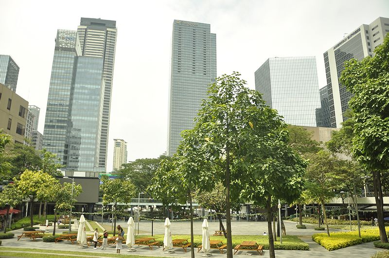 Manila Private Tour - BGC - Bonifacio Global City