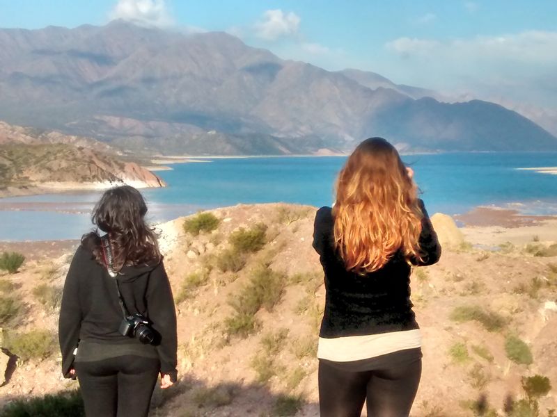 Mendoza Private Tour - Potrerillos lake. 
