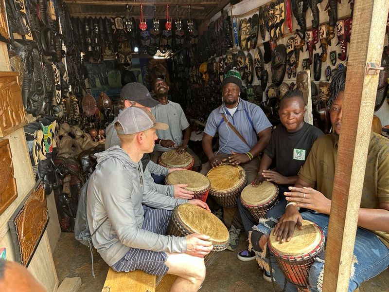 Accra Private Tour - Accra Art Centre