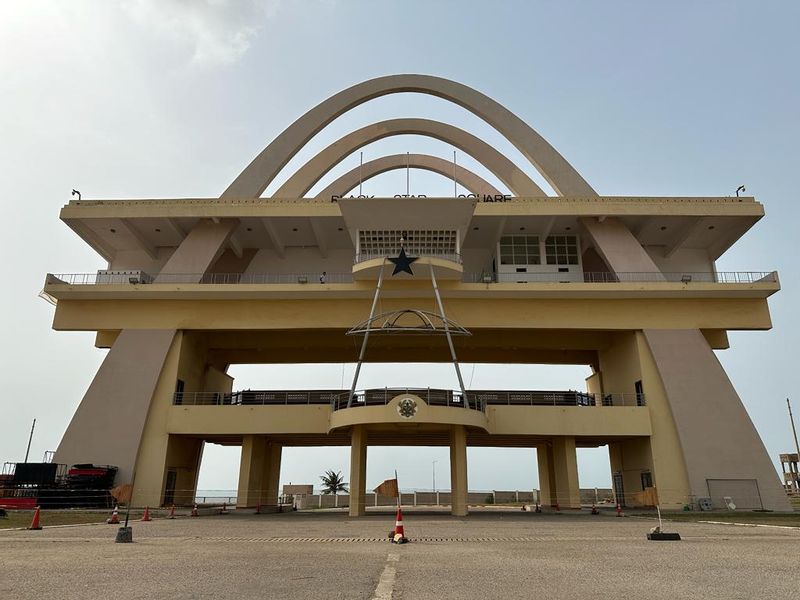 Accra Private Tour - Independence Square Arc