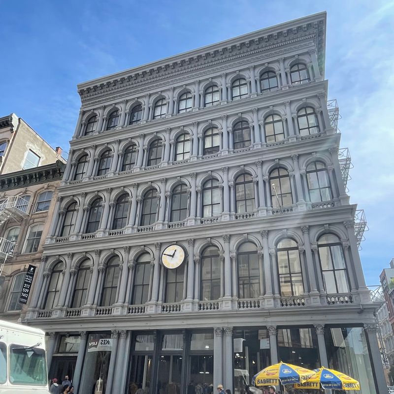 New York Private Tour - E. V. Haughwout Building in Soho