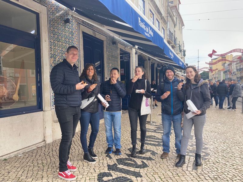 Lisbon Private Tour - Custart tart - Pastel de Belem