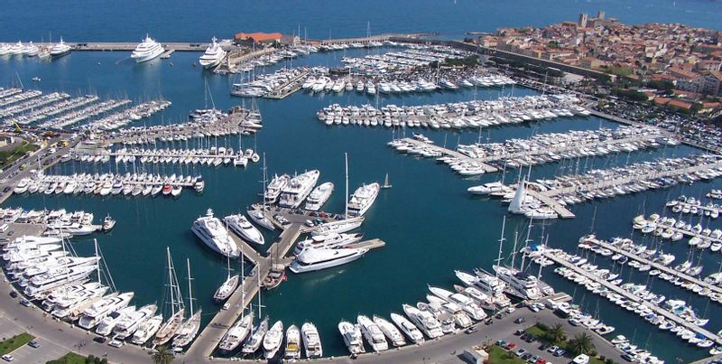 Nice Private Tour - Antibes marina