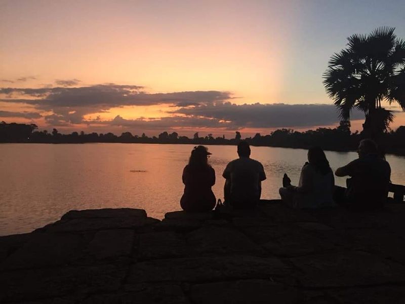 Siem Reap Private Tour - Sunset at Srah Srang