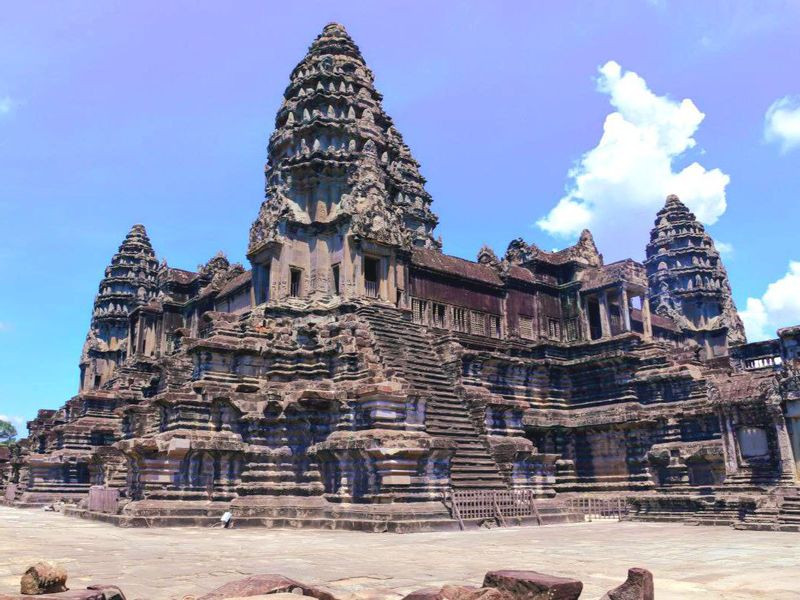 Siem Reap Private Tour - A Major Angkor Wat Temple 