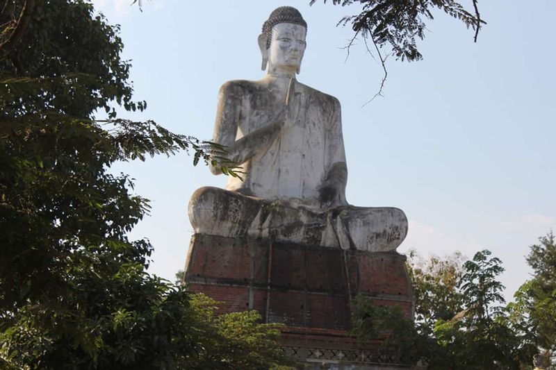 Siem Reap Private Tour - Buddha statue at Ek Phnom temple