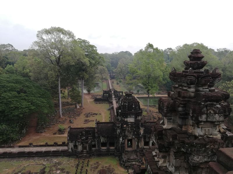 Siem Reap Private Tour - Baphoun temple