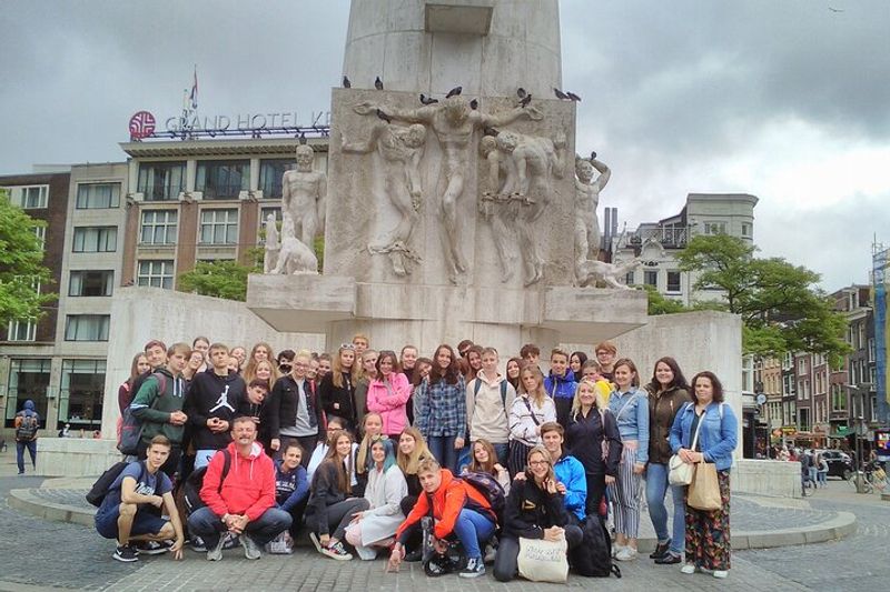 Amsterdam Private Tour - Group photo by National Monument at Dam Square with students Technical High School (Czech Republic)