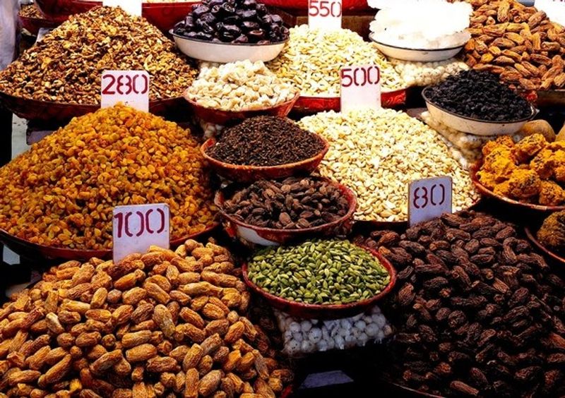 Delhi Private Tour - Spice and Dry Fruit market is a famous point for travelers. 