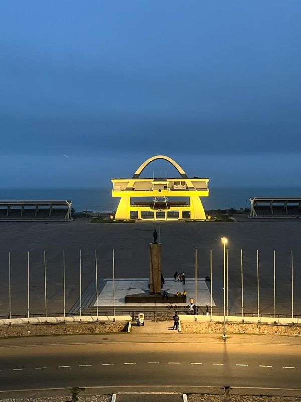 Accra Private Tour - Independence Square