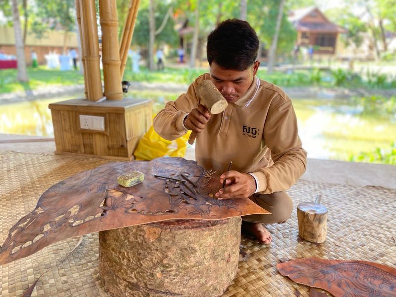 Siem Reap Private Tour - Sacha Boutique, Handcrafts Cambodia 