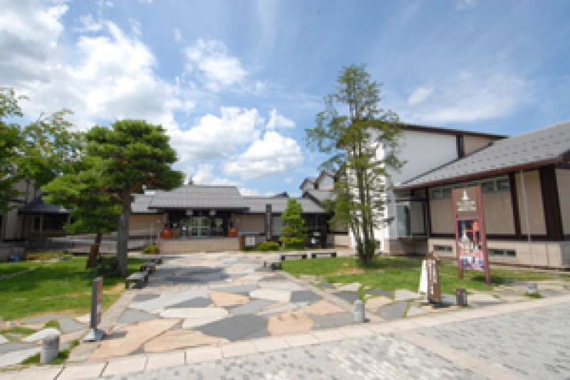 Gifu Private Tour - Hida Furukawa Festival MUseum 