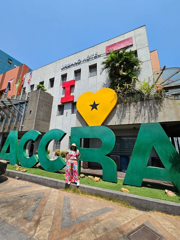 Accra Private Tour - Independence Square