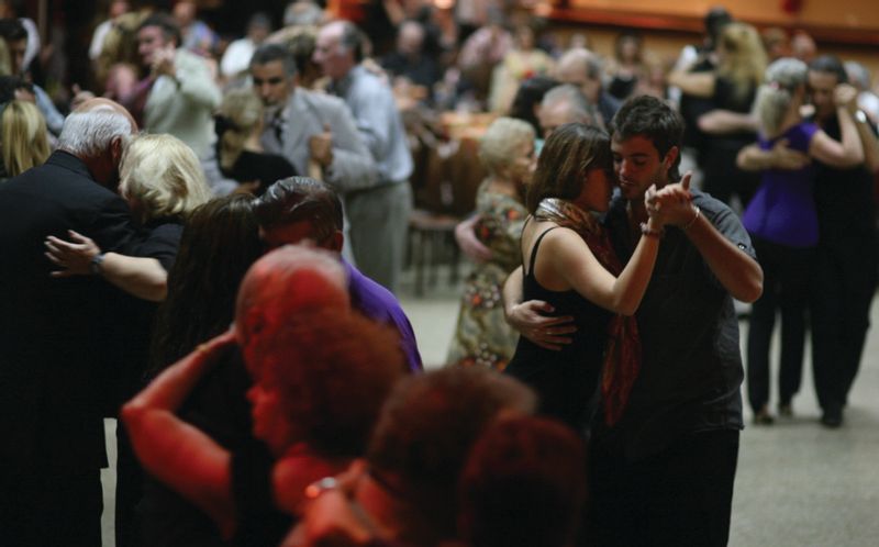 Buenos Aires Private Tour - Tango couple dancing in a Milonga.