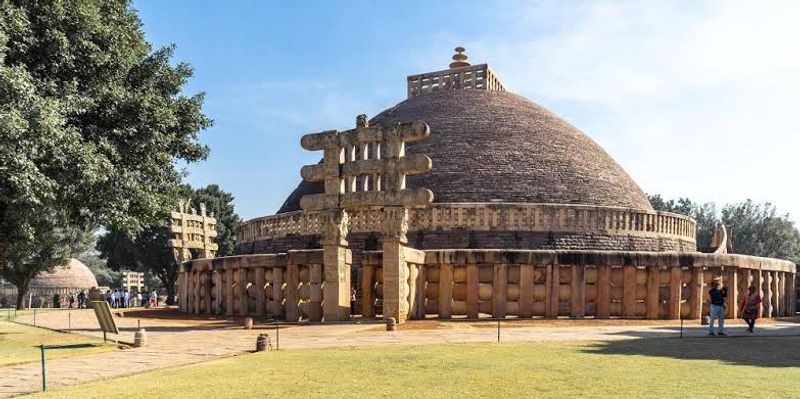 3Day World Heritage Tour To Sanchi And Bhimbetka (UNESCO) - Madhya ...