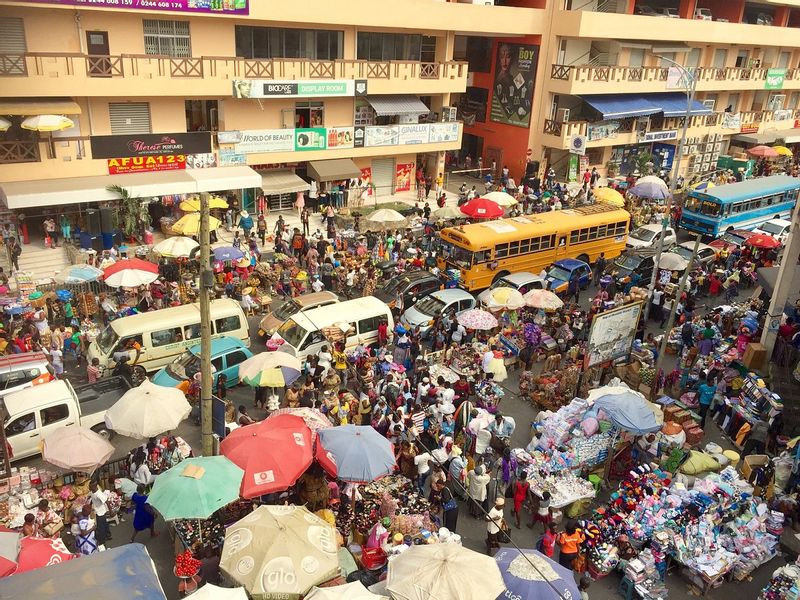 Accra Private Tour - Mokola Market, Accra