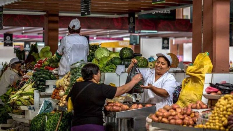 Quito Private Tour - Local market 