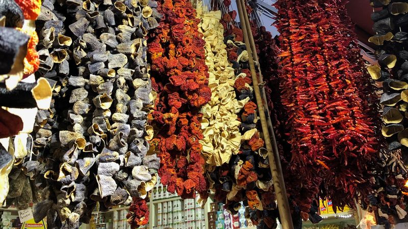 Istanbul Private Tour - Dried vegetables