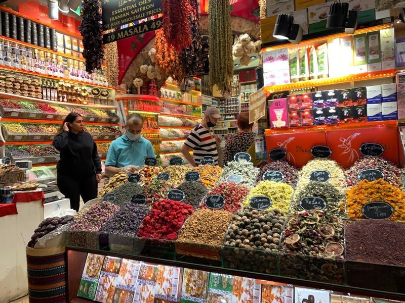 Istanbul Private Tour - Specialty food store