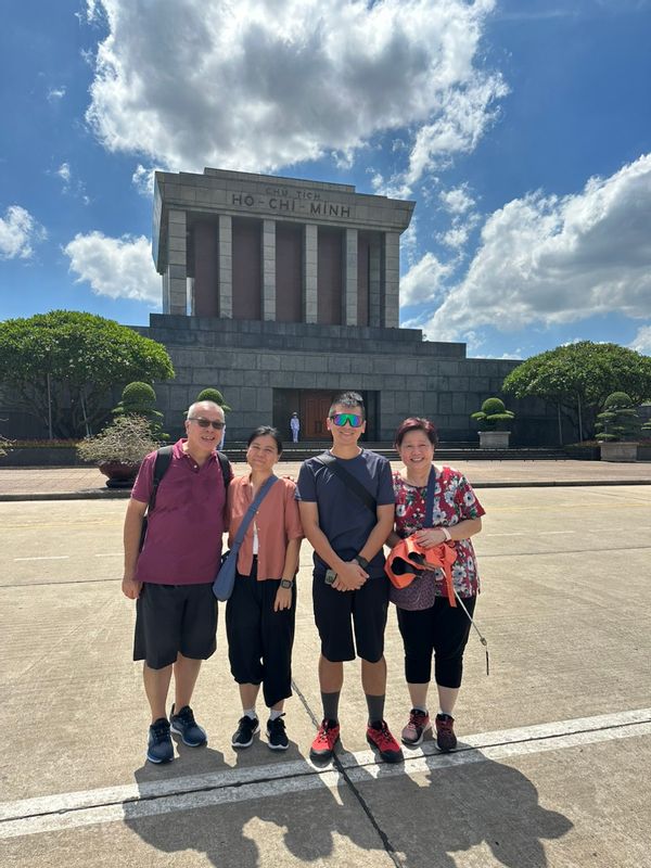 Hanoi Private Tour - Ho Chi Minh mausoleum